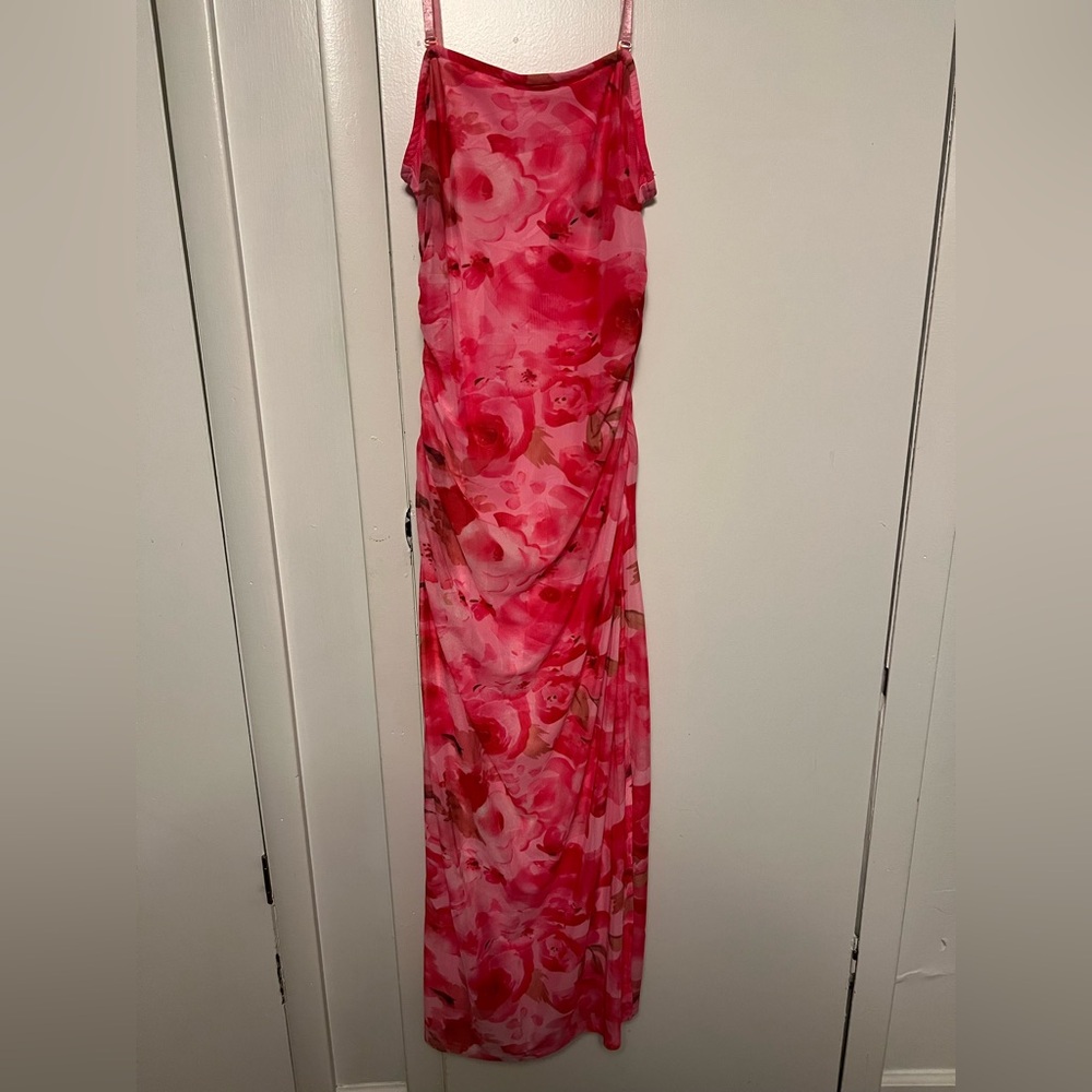 Pretty garden Pink Floral Maxi Dress